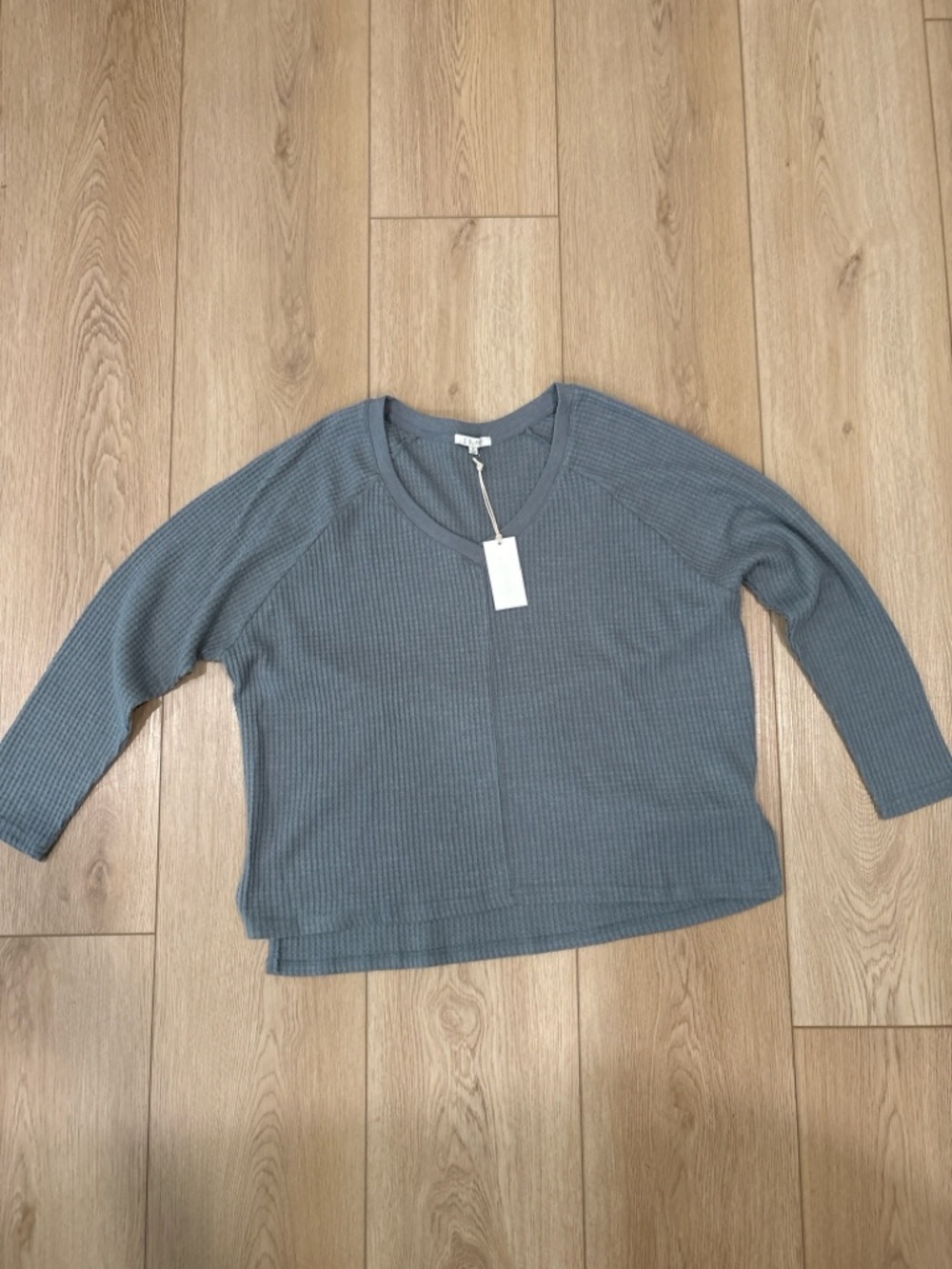 NWT Z Supply NWT Waffle Knit Thermal Top Women's Small Gray V-Neck Long Sleeve